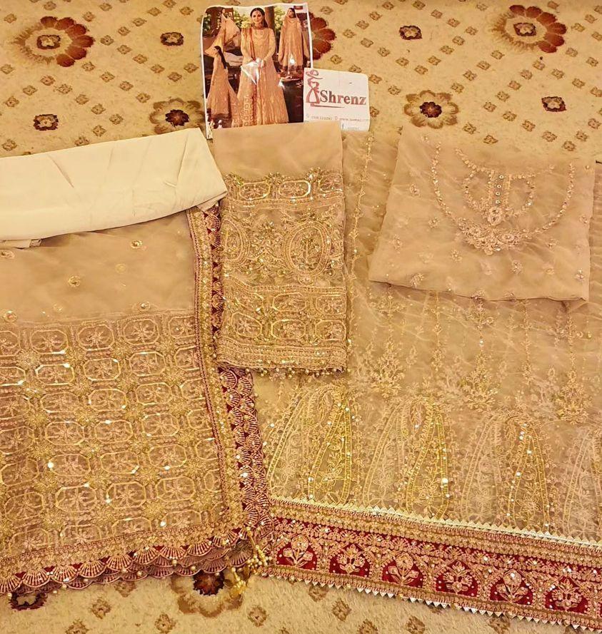 Alternative view of Afrozeh Golden Exclusive Bridal Maxi Replica
