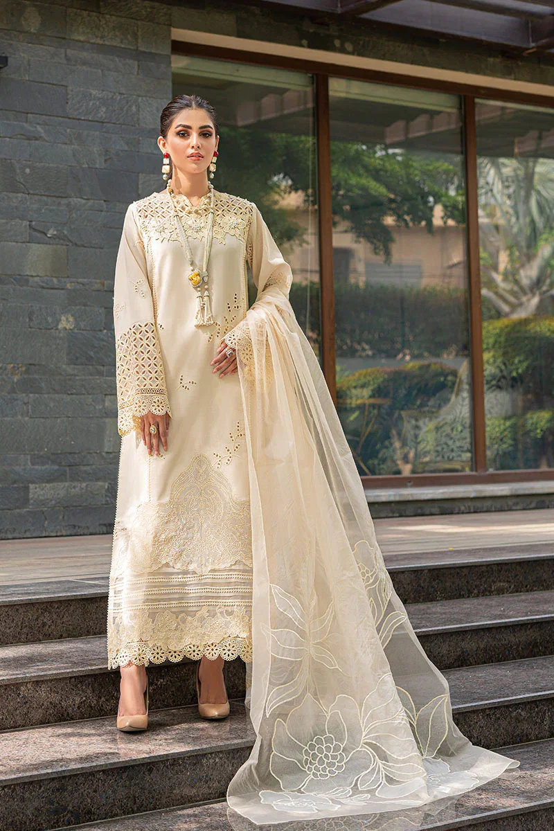 Mushq Off White Luxury Lawn Collection Replica