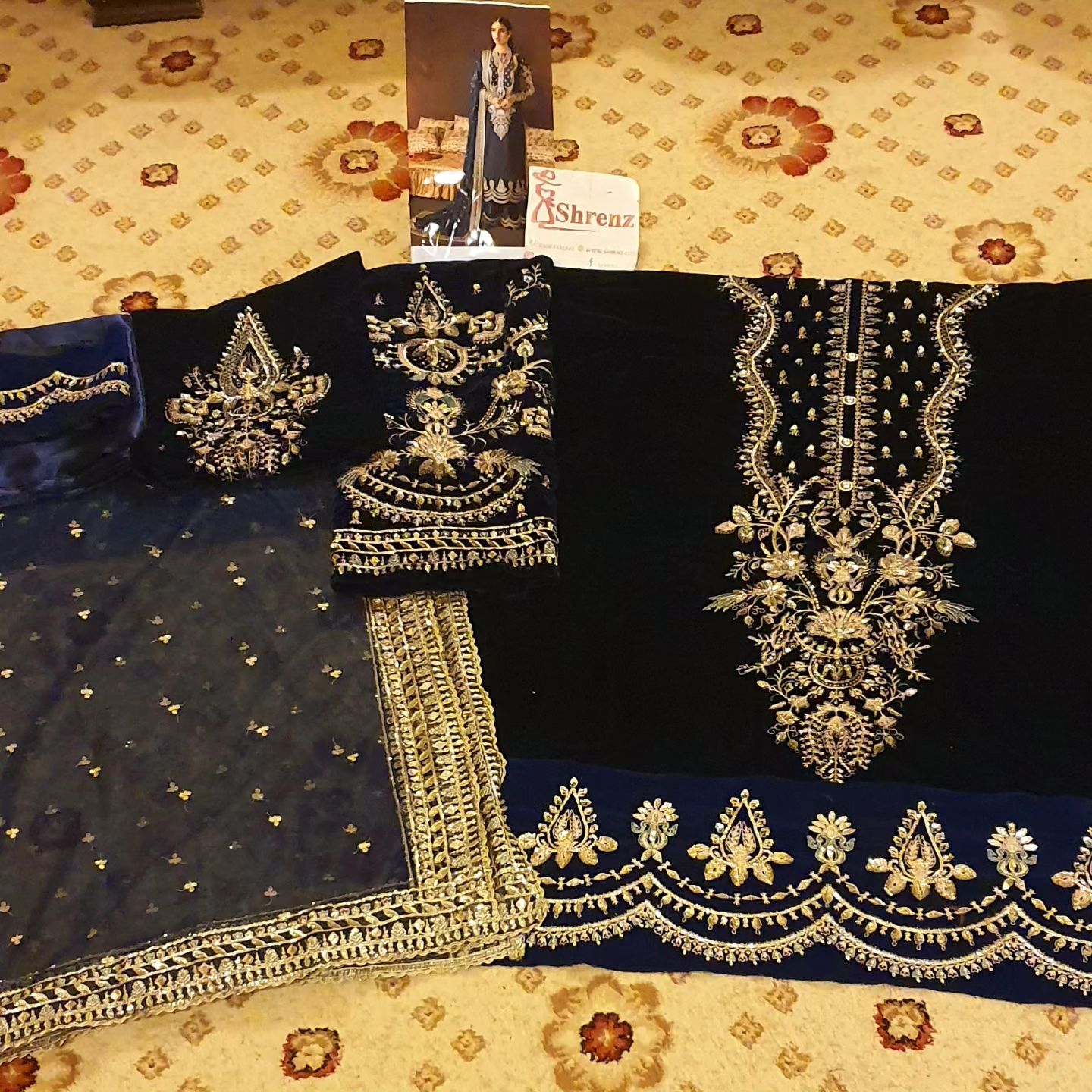 Afrozeh Navy Velvet Collection Net Replica - Image 6