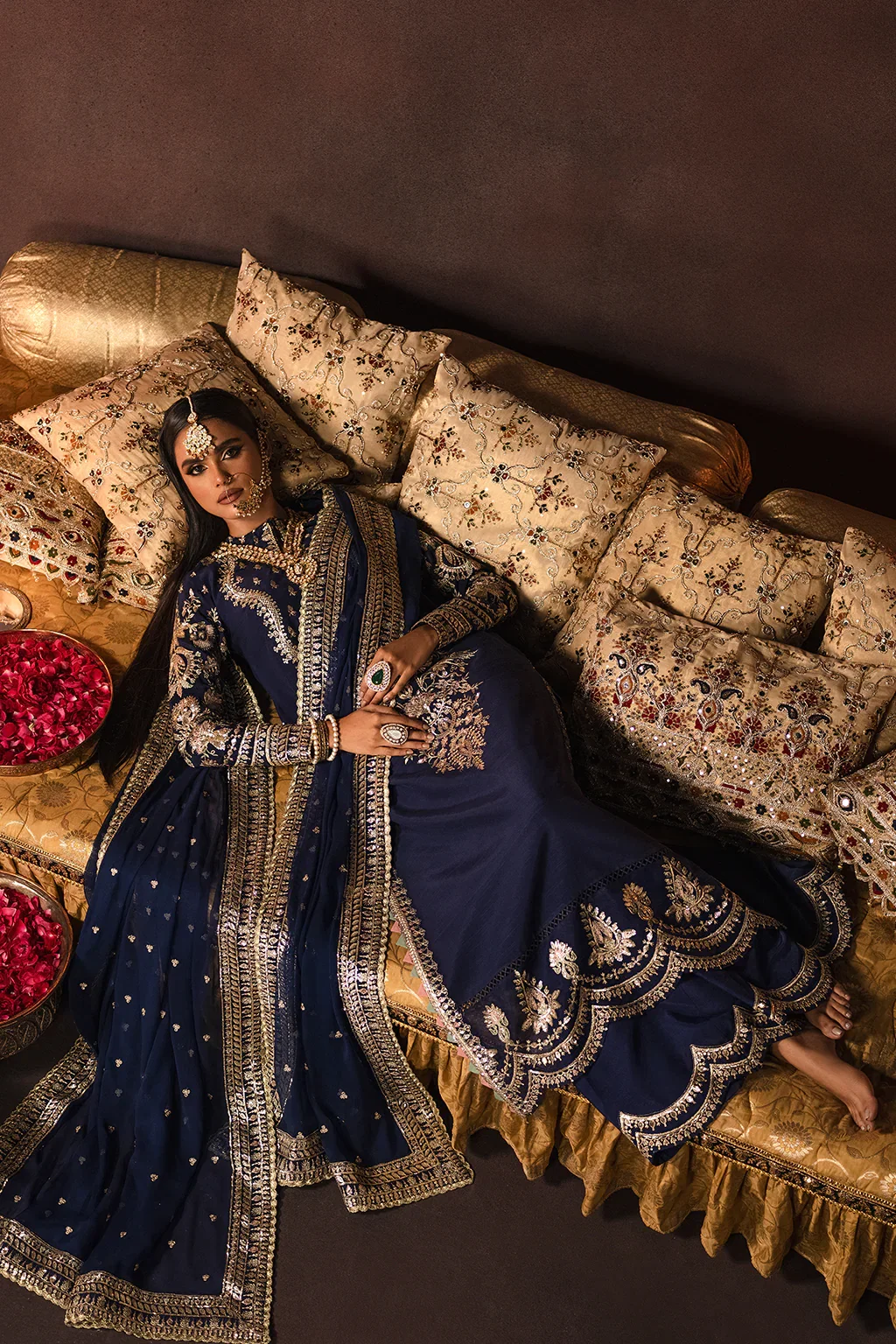 Afrozeh Navy Velvet Collection Net Replica - Image 5