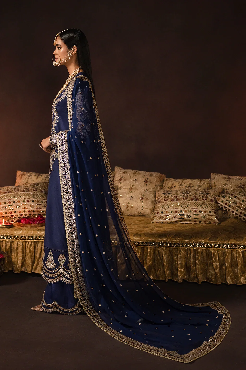 Afrozeh Navy Velvet Collection Net Replica - Image 3