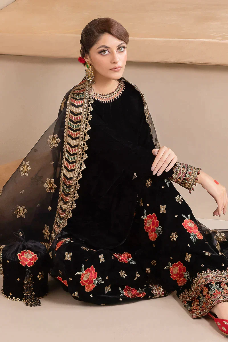 Baroque Black Formal Collection Velvet Replica - Image 4