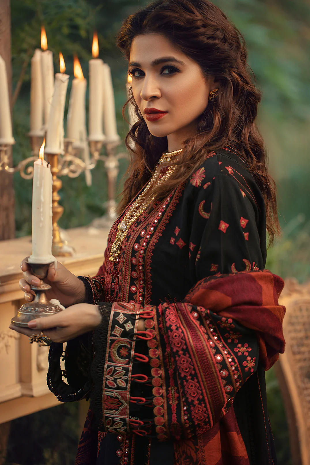 Maryam Hussain Black Luxury Lawn Collection Replica - Image 5