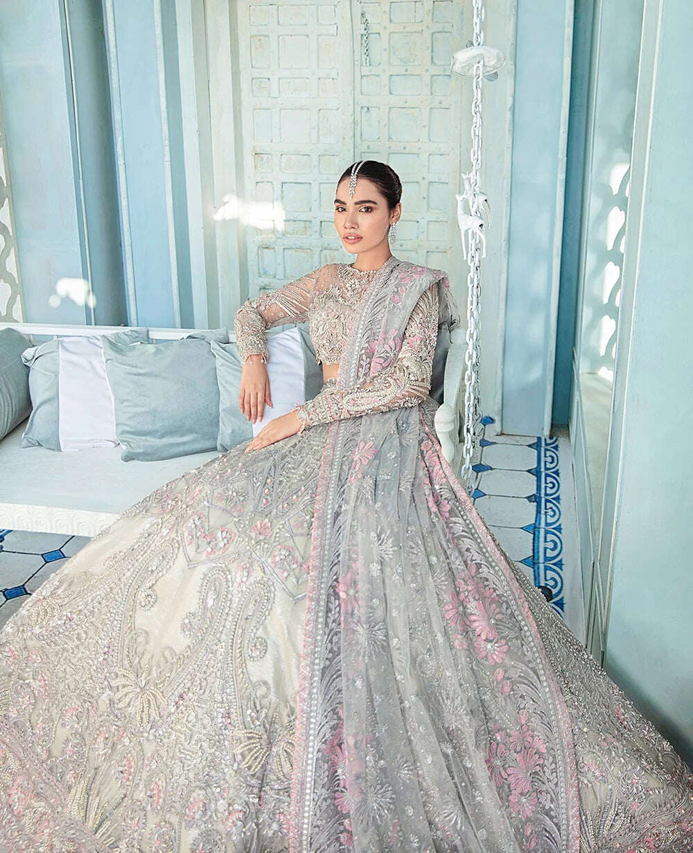 Alternative view of Republic Exclusive Bridal Collection Net Replica