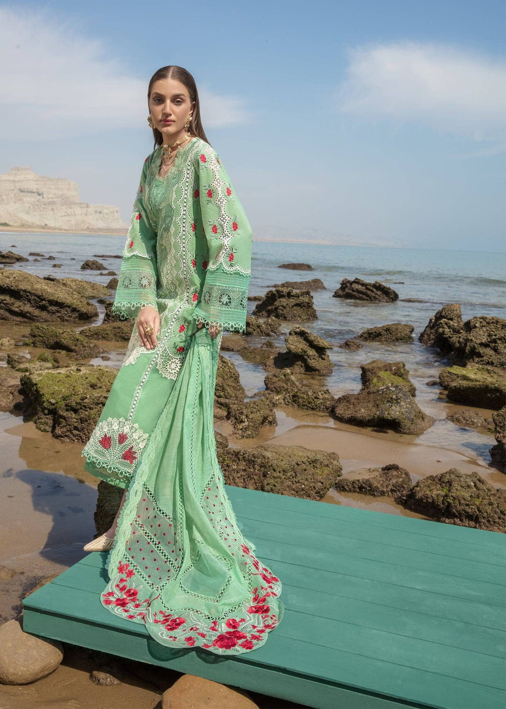Crimson Pistachio Spring Luxury Lawn Replica - Image 2