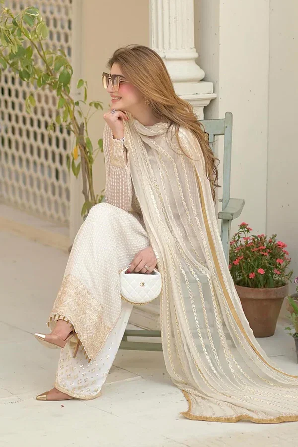 Erum Khan White Formal Collection Chiffon Replica - Image 3
