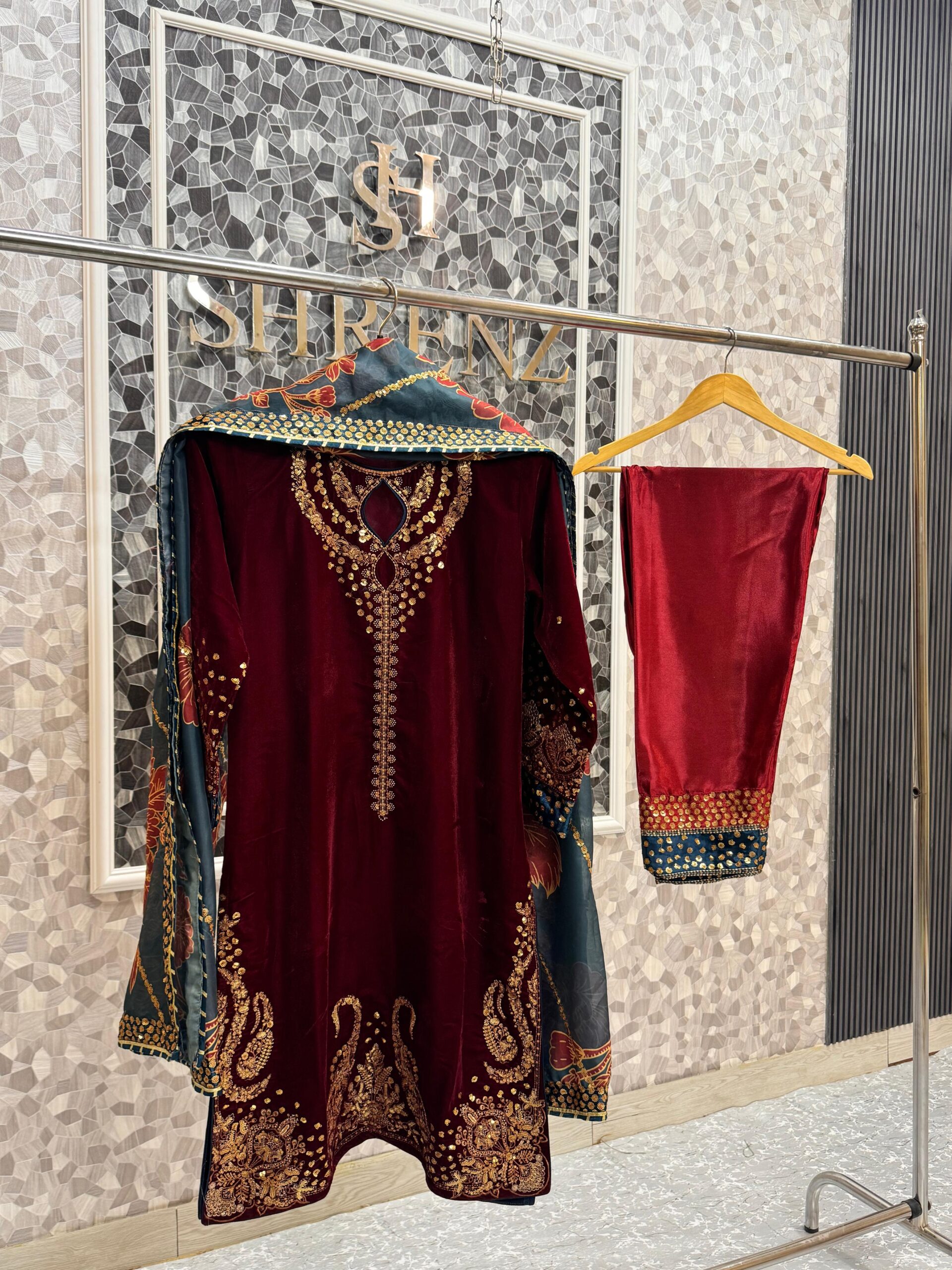Shrenz 3 Piece Stitched Velvet Pret Collection