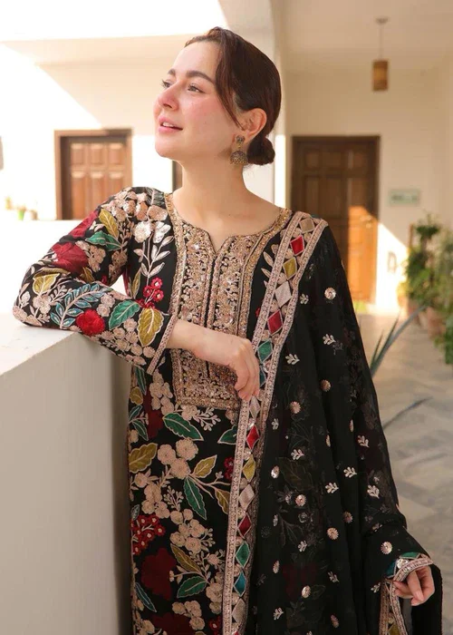 Haseen's Mehnaaz Black Formal Collection Chiffon Replica - Image 4