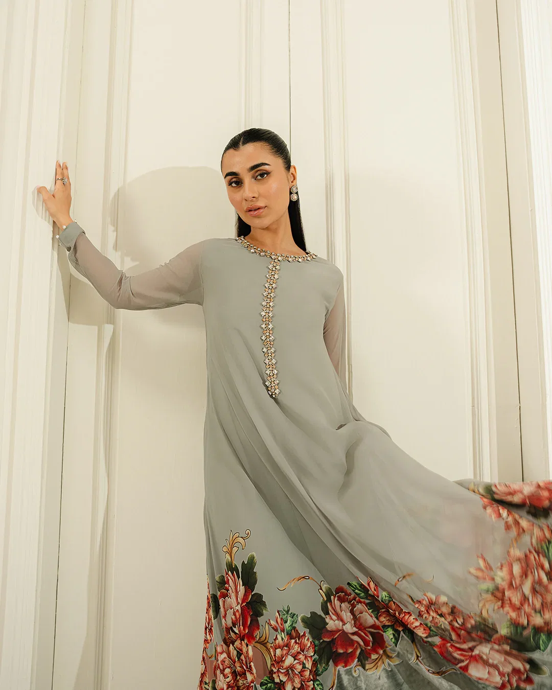 Lulusar Silver Digital Printed Silk Collection Replica - Image 2