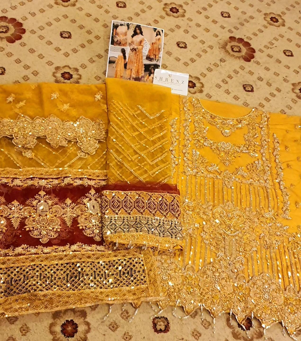 Alternative view of Imrozia Yellow Formal Collection Net Replica