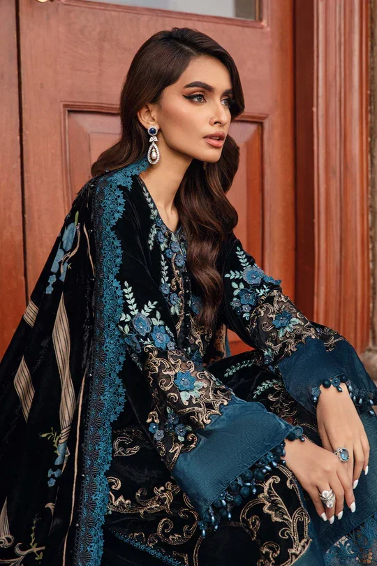 Maria B Black Formal Collection Palachi Velvet Replica - Image 4