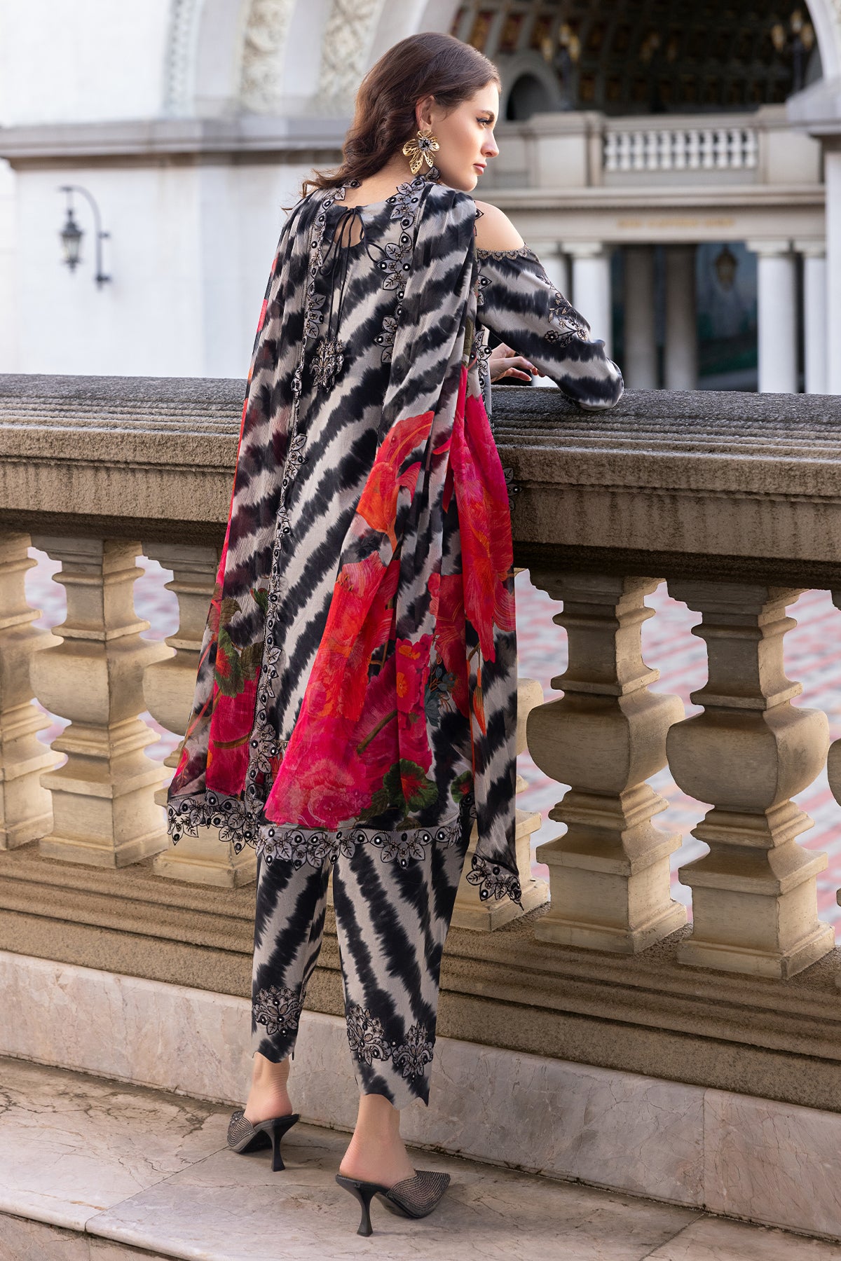 Charizma Draft Luxury Lawn Collection Replica - Image 4