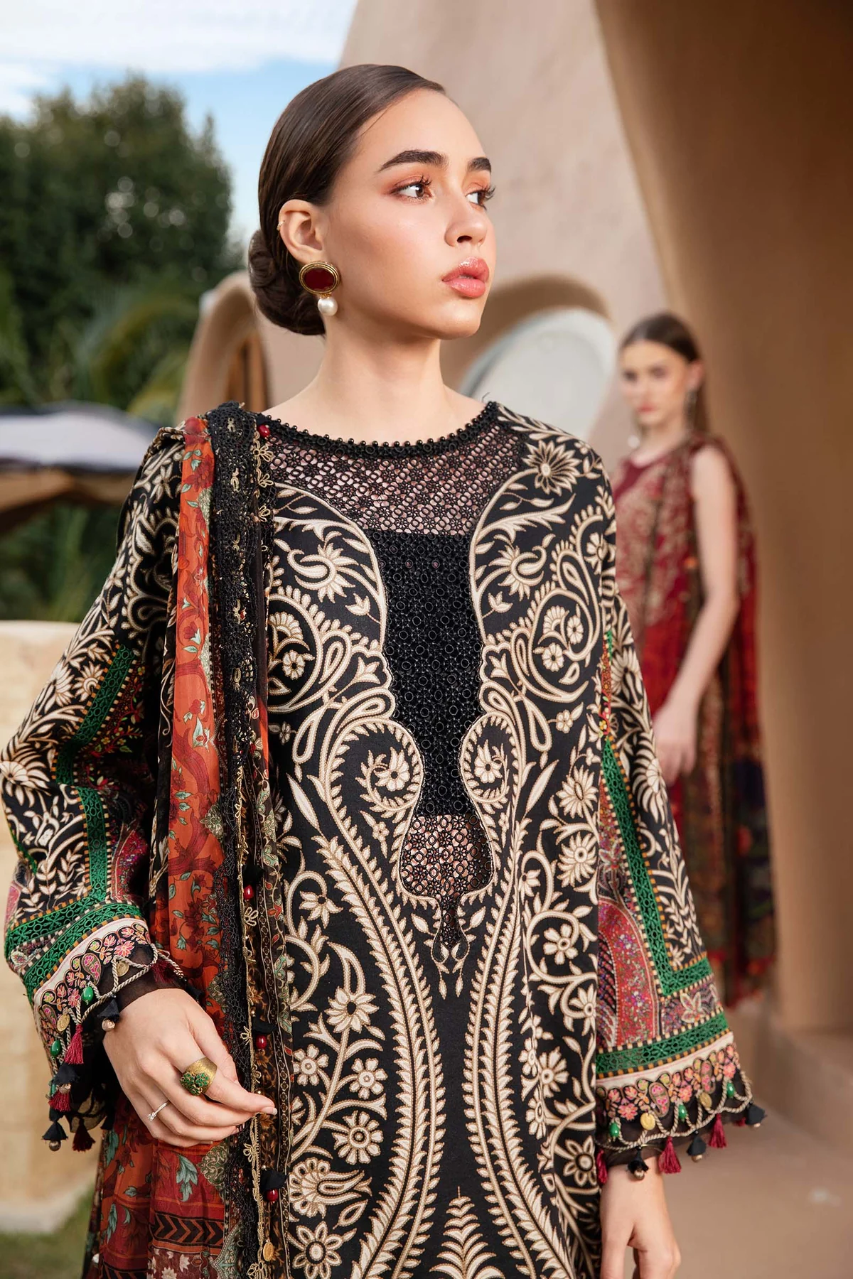 Maria B Black Printed Luxury Lawn Collection Replica - Image 2