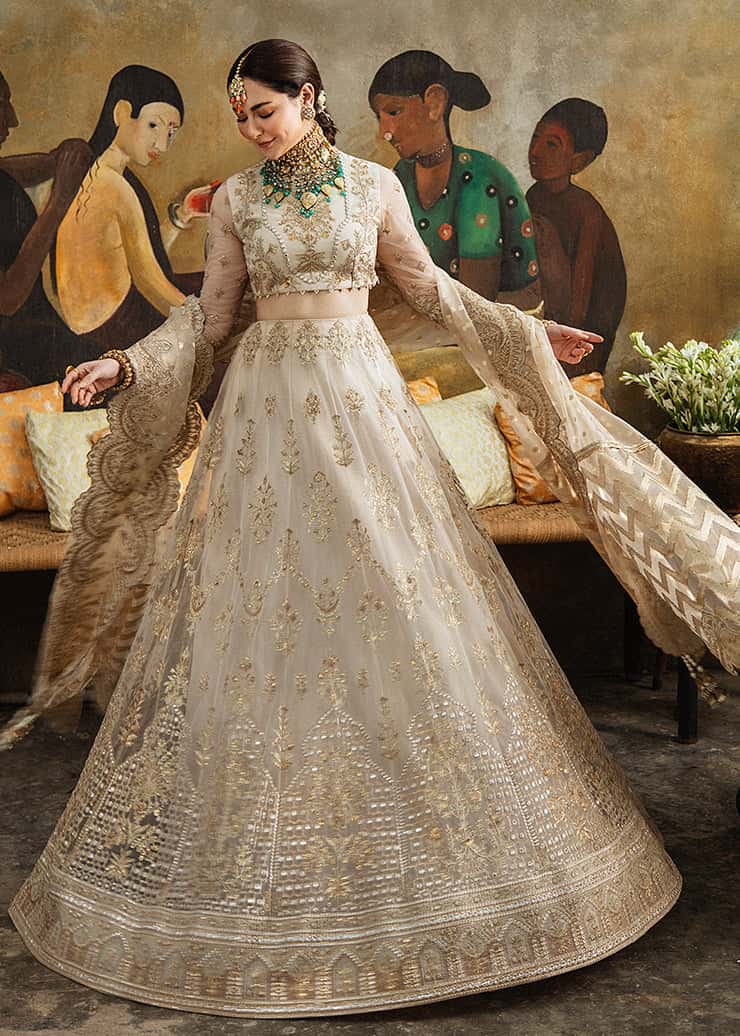 Afrozeh White Exclusive Net Maxi Replica
