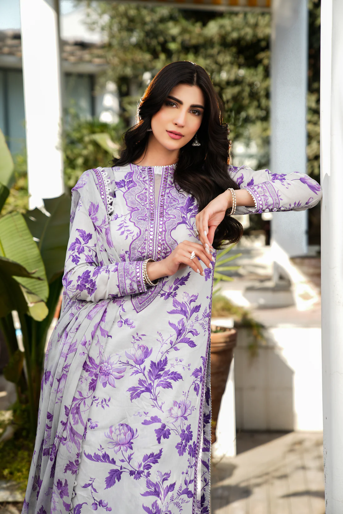 Shrenz White Digital Printed Swiss Lawn Collection Replica - Image 3