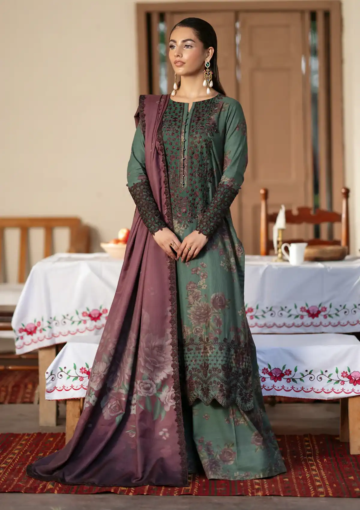 Iznik Green Digital Printed Lawn Collection Replica