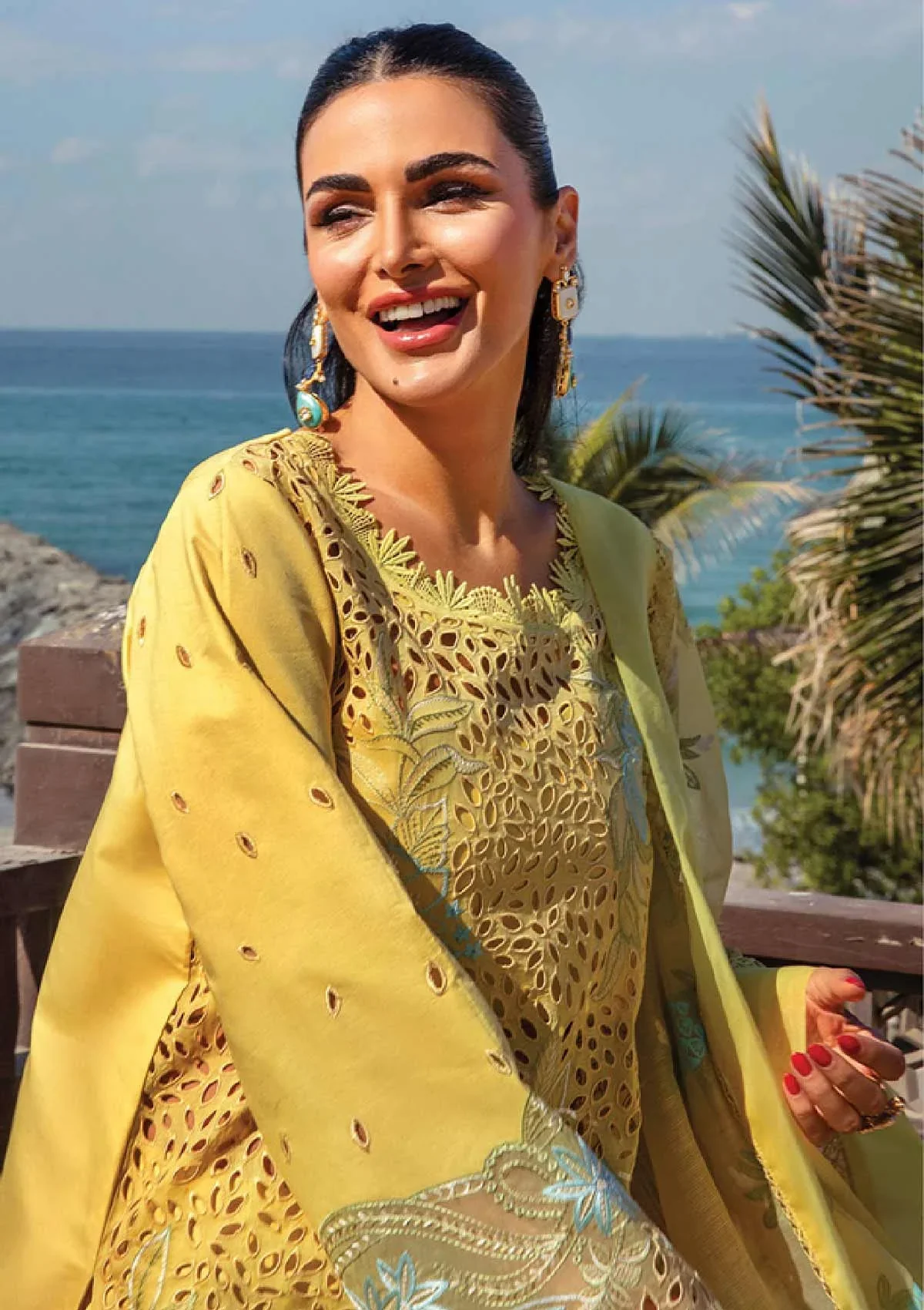 Rang Rasiya Yellow Luxury Lawn Collection Replica - Image 4