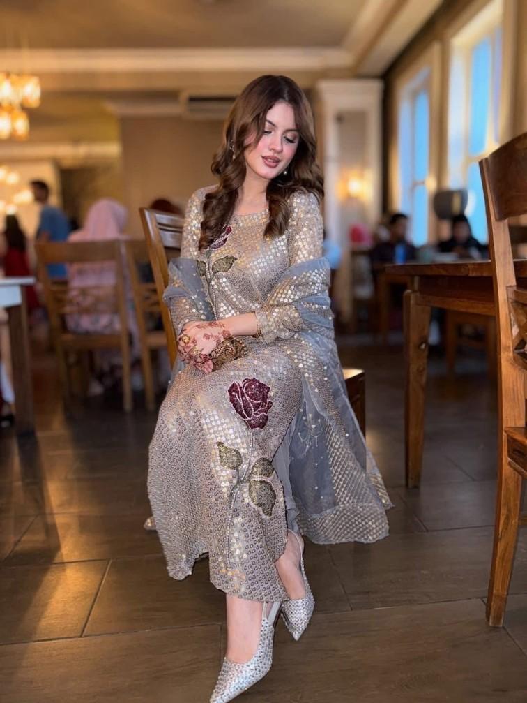 Alternative view of Nureh Grey Formal Collection Chiffon Replica