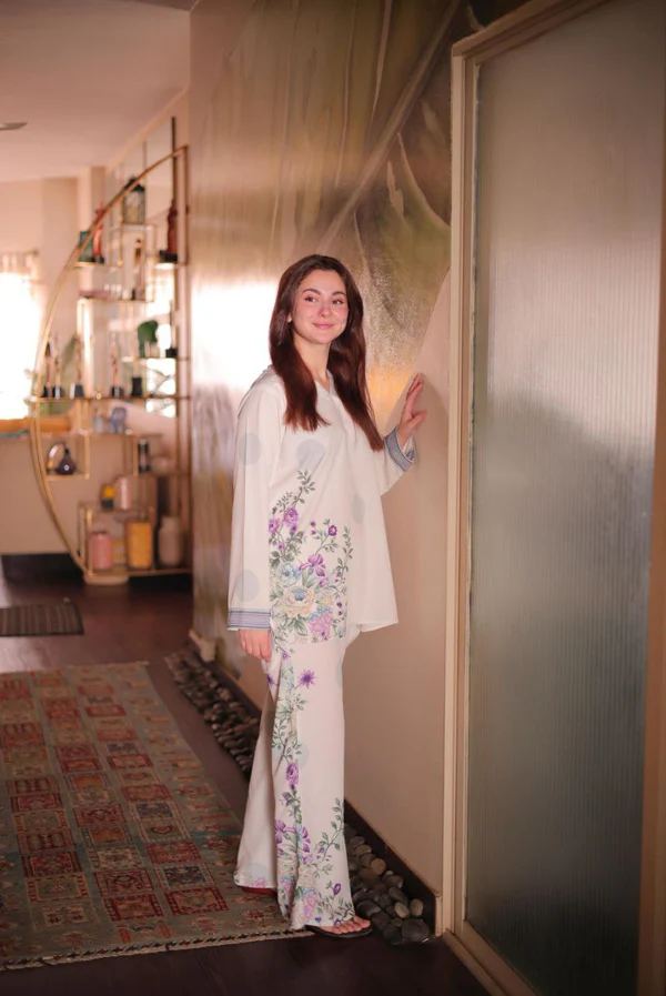 Shrenz Off White Digital Printed Silk Collection Replica - Image 2