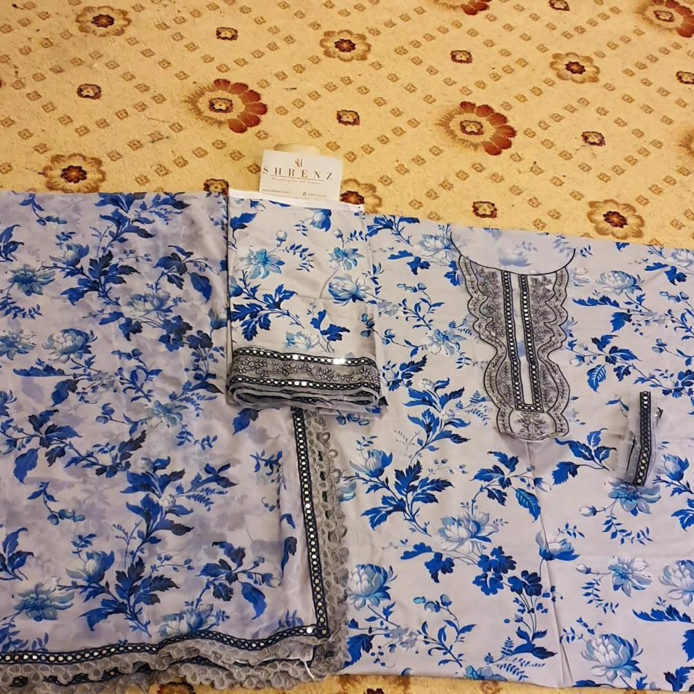 Shrenz Grey Digital Printed Lawn Collection Replica - Image 2