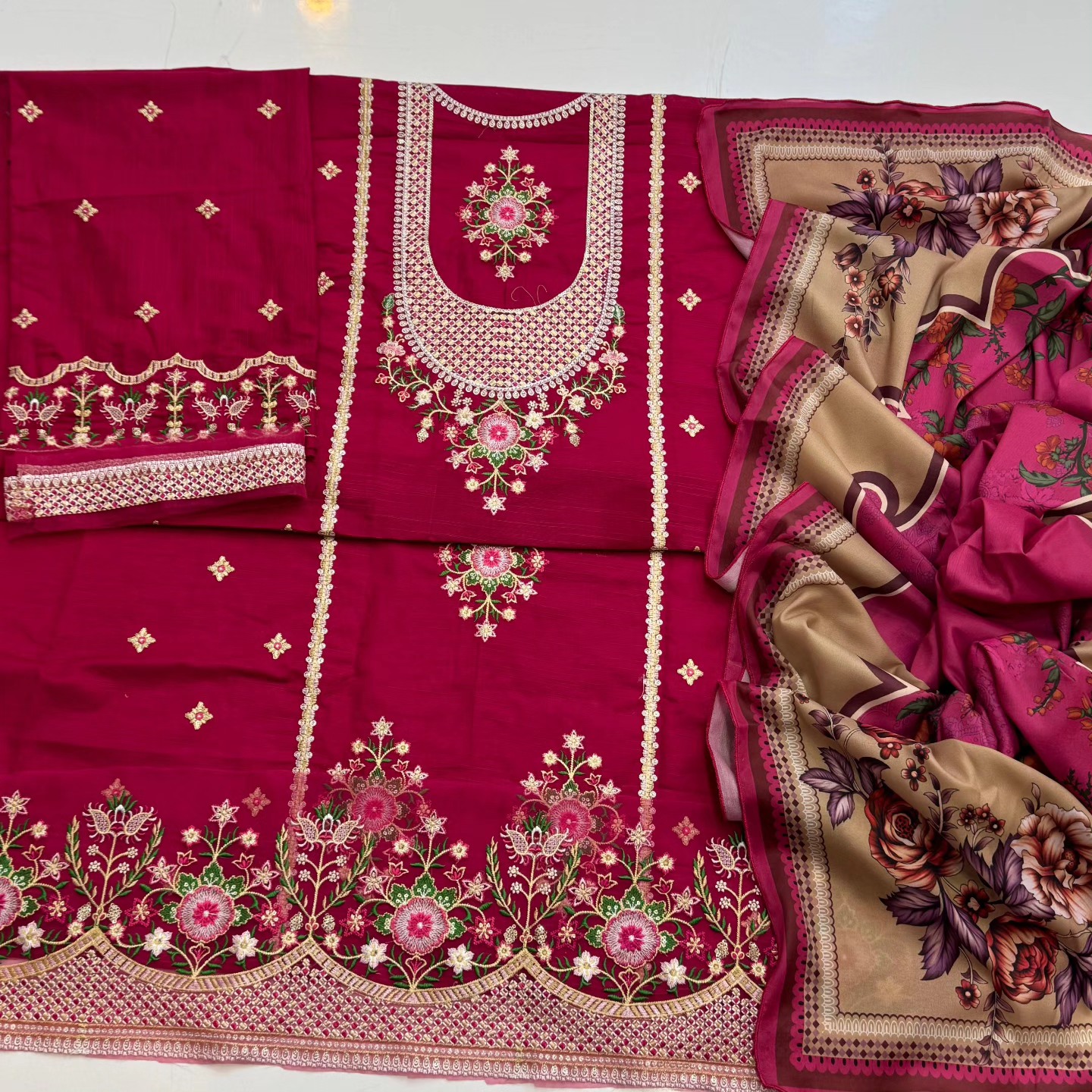 Aneela's Shocking Pink Formal Collection Khaddar Replica - Image 3