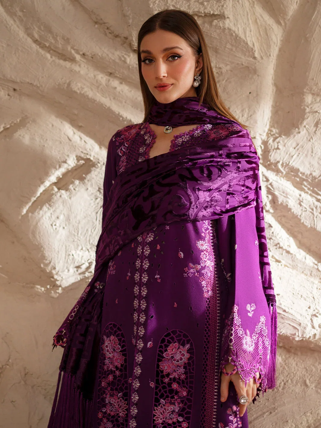 Alternative view of Bin Ilyas Magenta Luxury Lawn Collection Replica