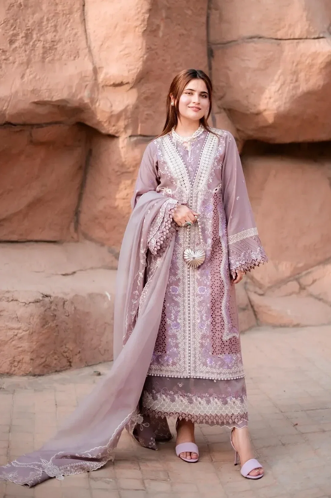 Bin Ilyas Mauve Luxury Lawn Collection Replica
