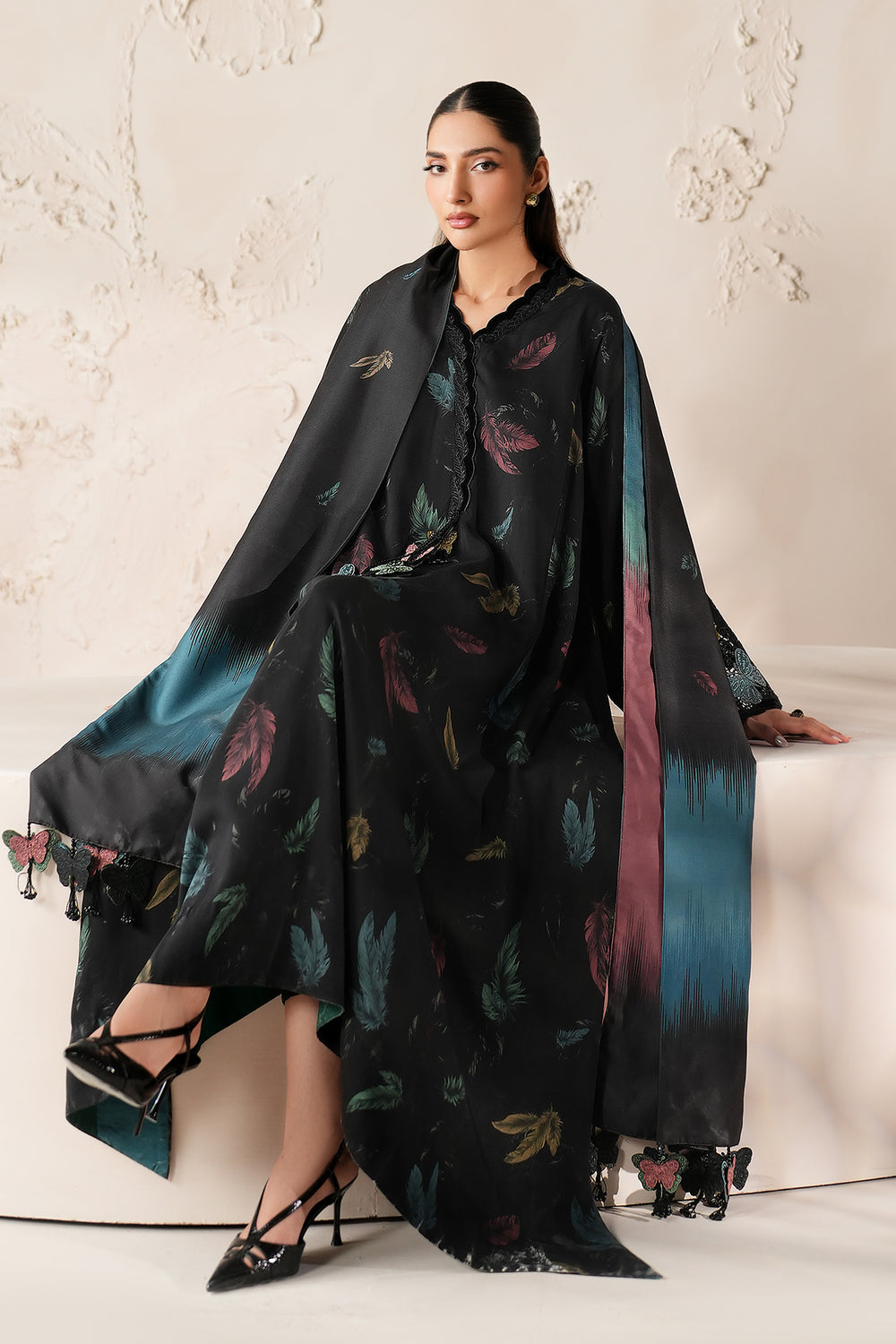 Baroque Black Luxury Printed Lawn Collection Replica - Image 2
