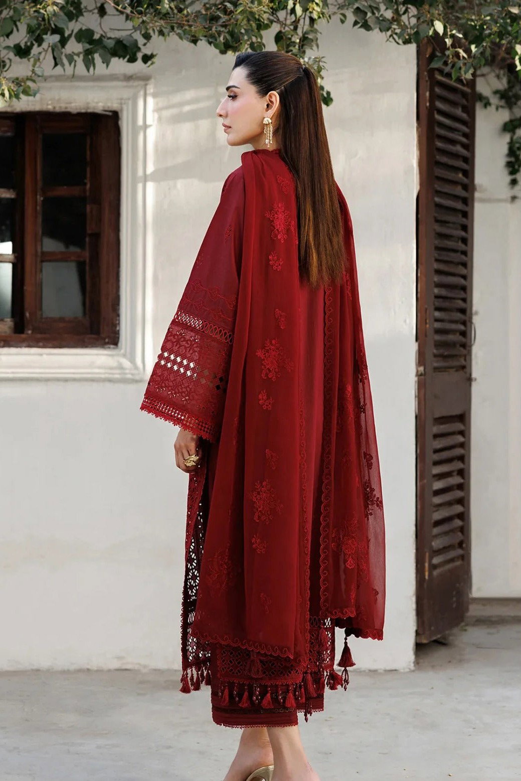 Alizeh Red Luxury Lawn Collection Replica - Image 3