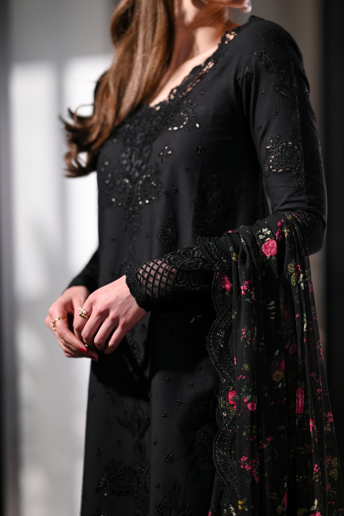 Zaib Jet Black Luxury Lawn Collection Replica - Image 3