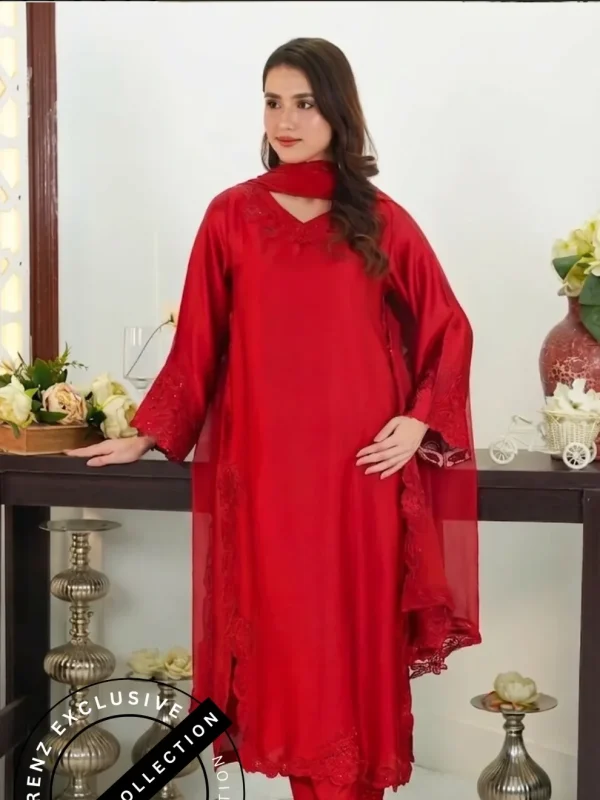 Shrenz 3 Piece Stitched Silk Pret Collection