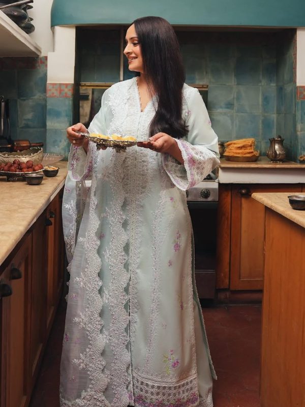 Afrozeh Grey Luxury Lawn Collection Replica