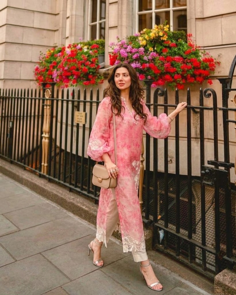 Shrenz Pink Organza Formal Collection Replica - Image 3