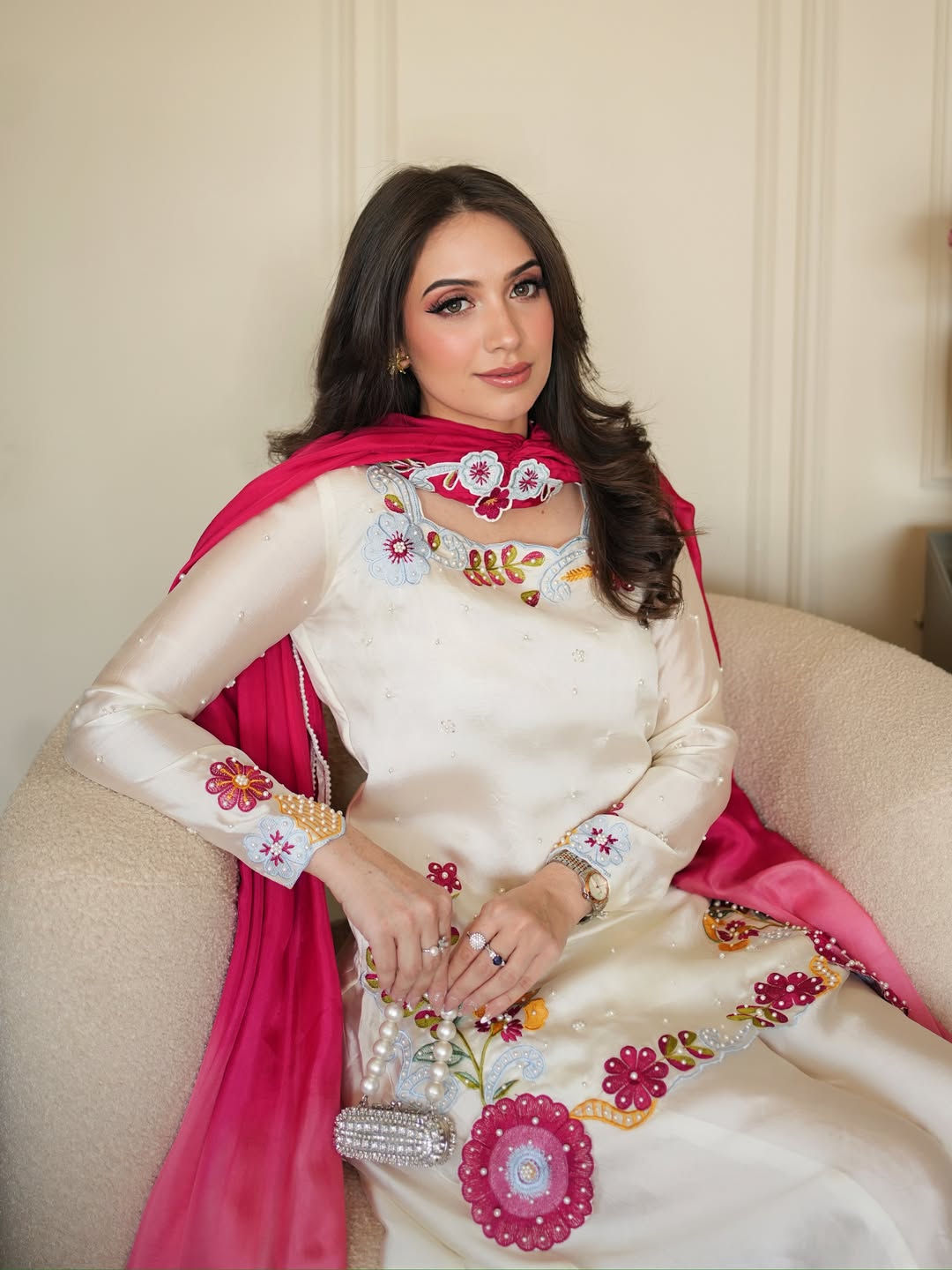 Shrenz 3 Piece Stitched Silk Pret Collection - Image 3