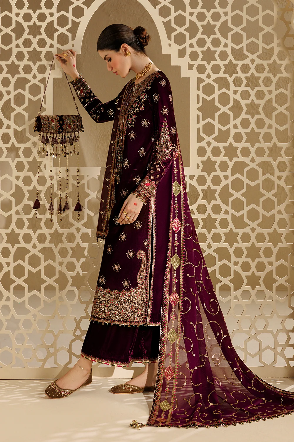 Jazmin Maroon Velvet Winter Collection Replica - Image 3
