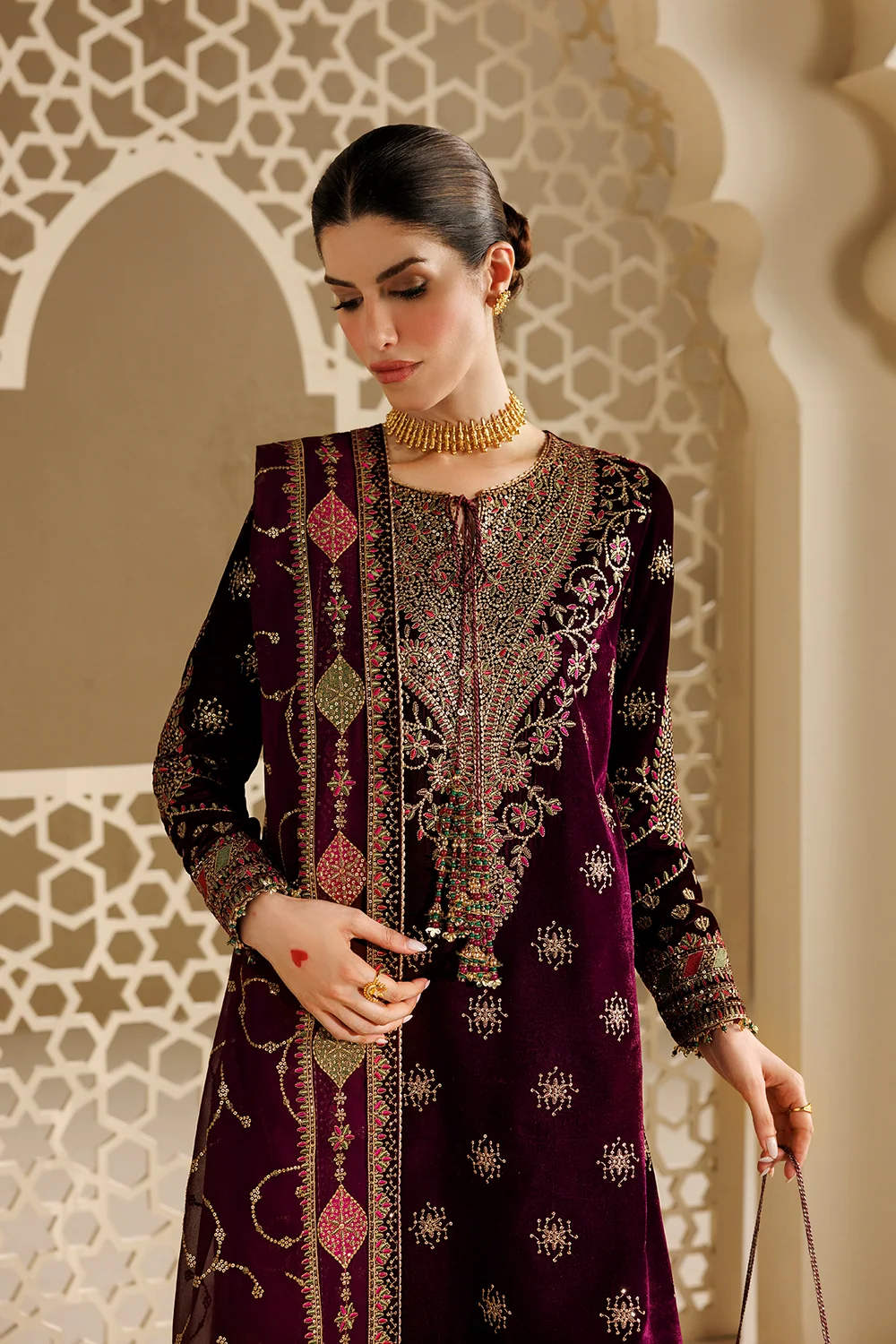 Jazmin Maroon Velvet Winter Collection Replica - Image 2