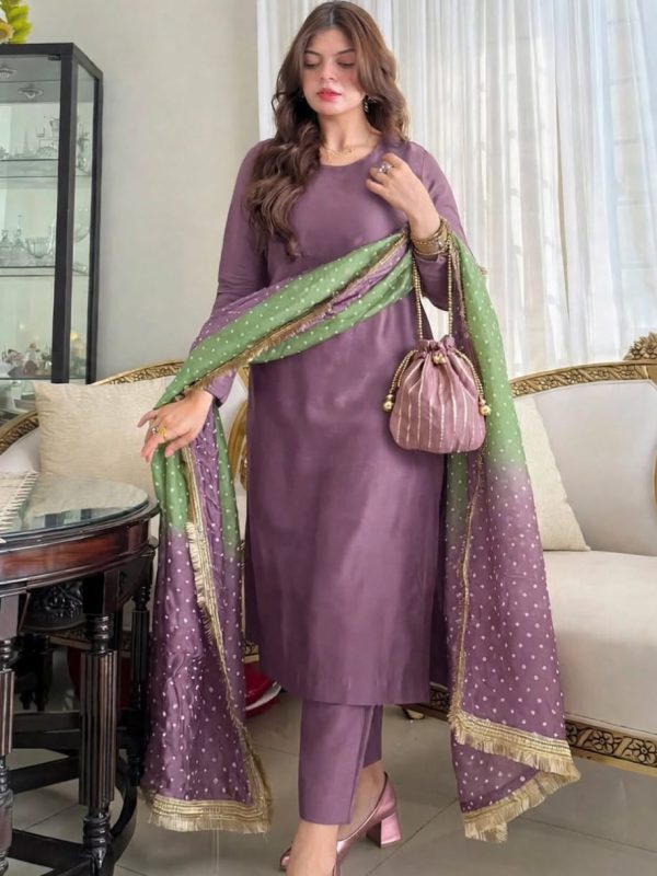 Shrenz Mauve Silk Collection Replica